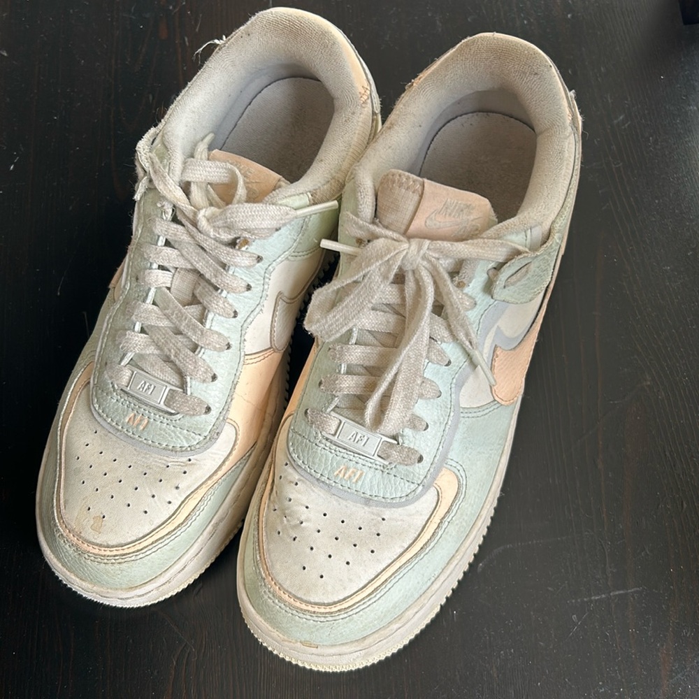 Sneakers women